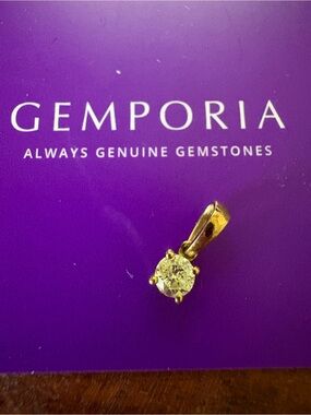 GEMPORIA Diamond Pendant